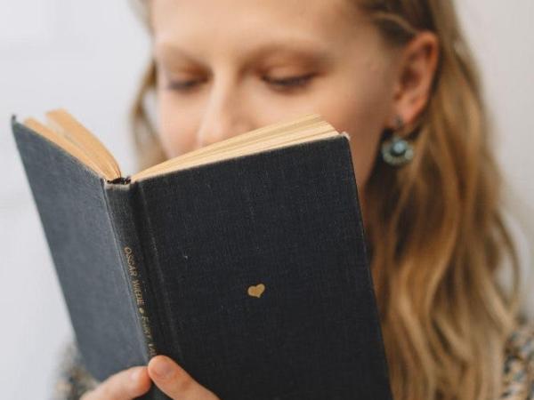 Diagonaal | Troost in de literatuur