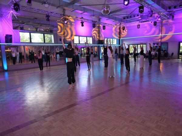 Modern Intermediate donderdag
