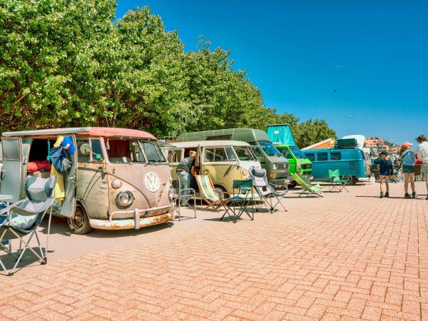 Streetmart - Volkswagen Busmeeting