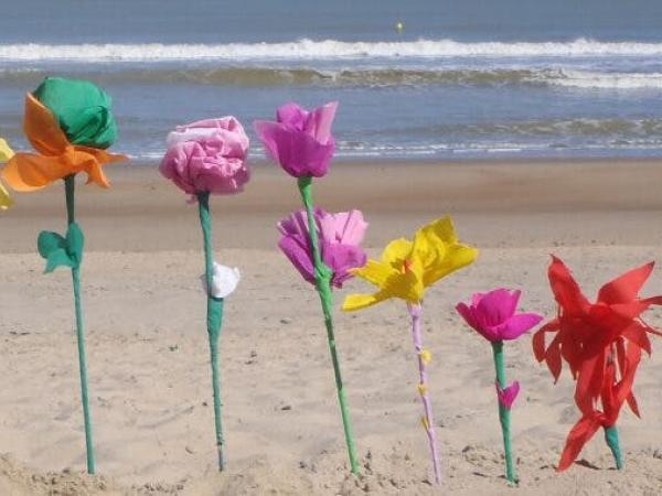 Bloemenspel + strandbloemen maken