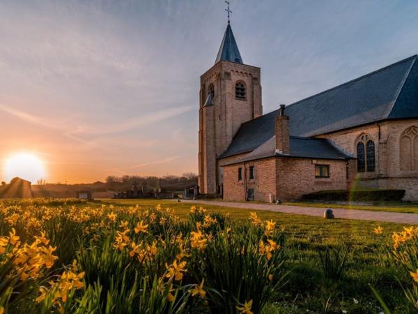 Dorpsfeest aan het Duinenkerkje: Theater, animatie & comedy