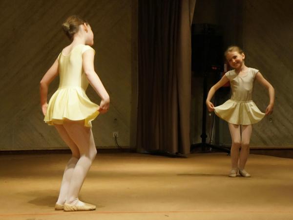 Gevarieerde dansles voor de jongste Rose d'Ivry'tjes