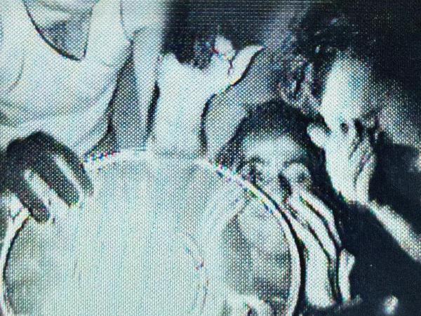 A huff and a puff (and I blow your house in) - Three is a crowd